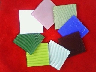 佛山市陶一色釉 水晶玻璃馬賽克顏料、玻璃釉料與高溫油墨的研發(fā)創(chuàng)新